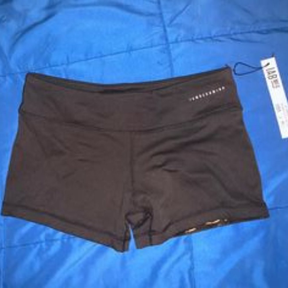*NWT* IAB no ride spandex shorts